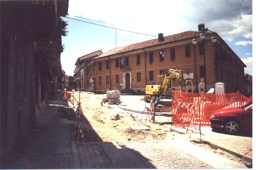 I lavori di pavimentazione in Via Roma a Druento(TO)